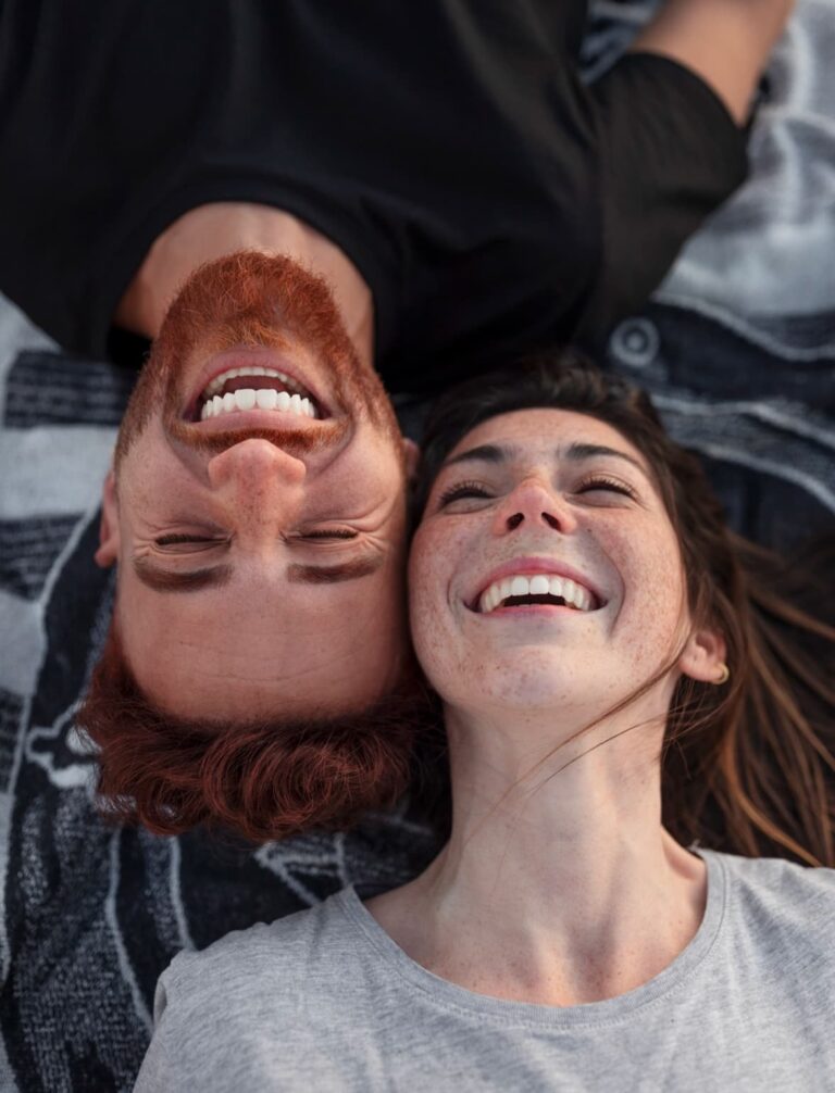 Young people laughing - GW Elementor Addons by Greatives